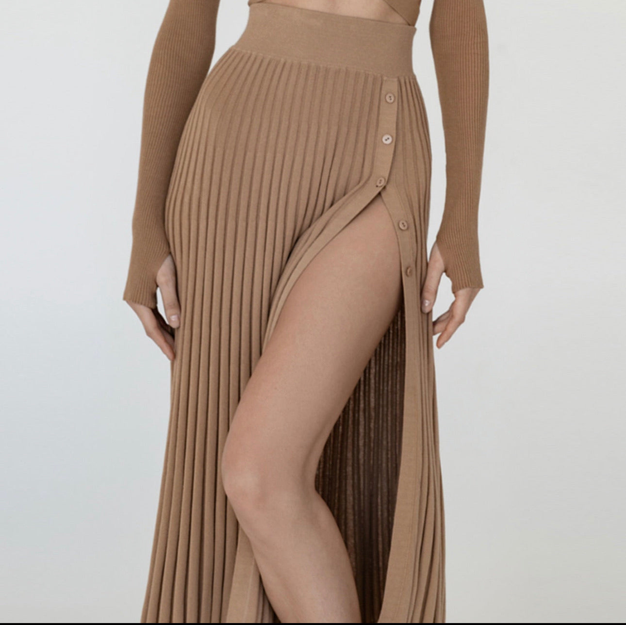SKIRTS