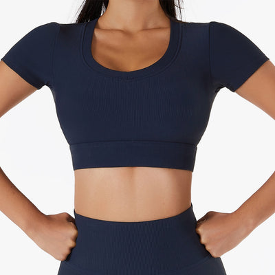BASIXX EVERYDAY ESSENTIALS TOP