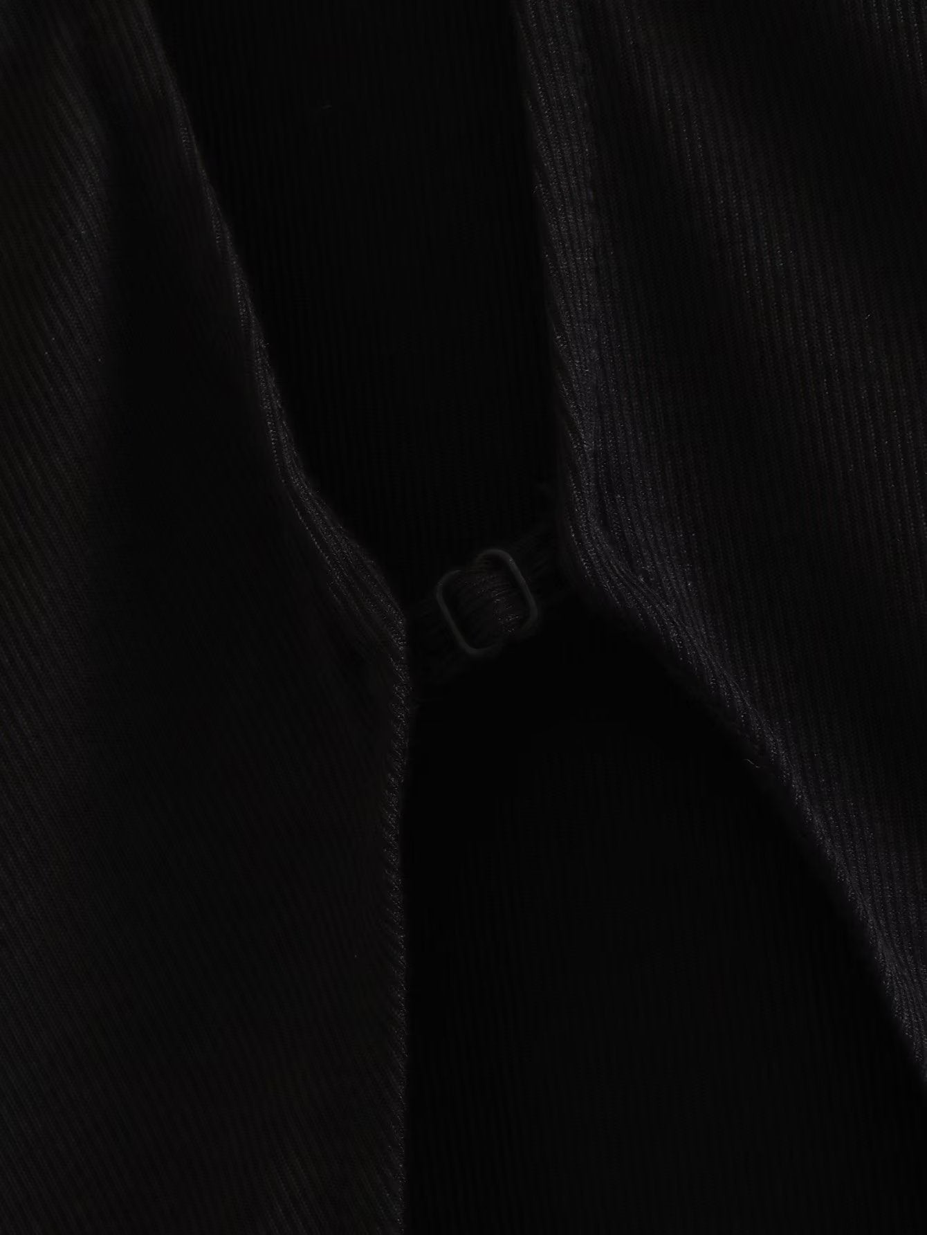 ANYA TOP - BLACK