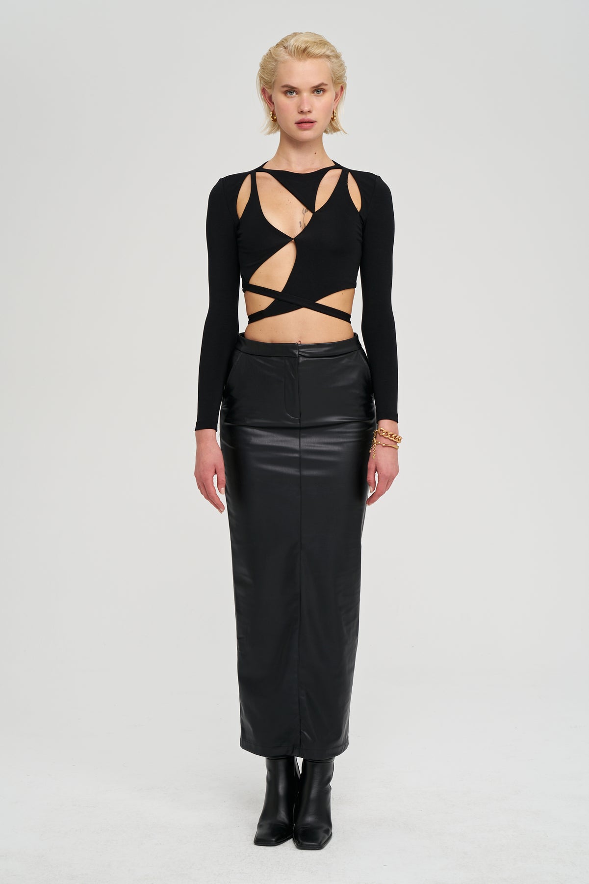 ALEXIS TOP - BLACK