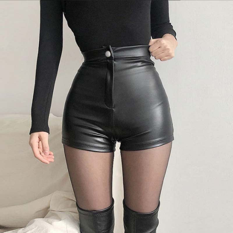 JANET SHORTS - BLACK